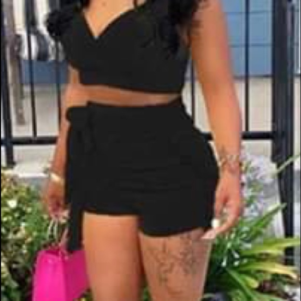 Pretty black set two piece